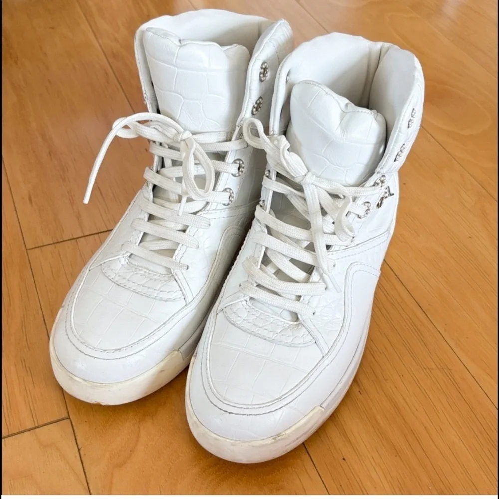 CHANEL high top